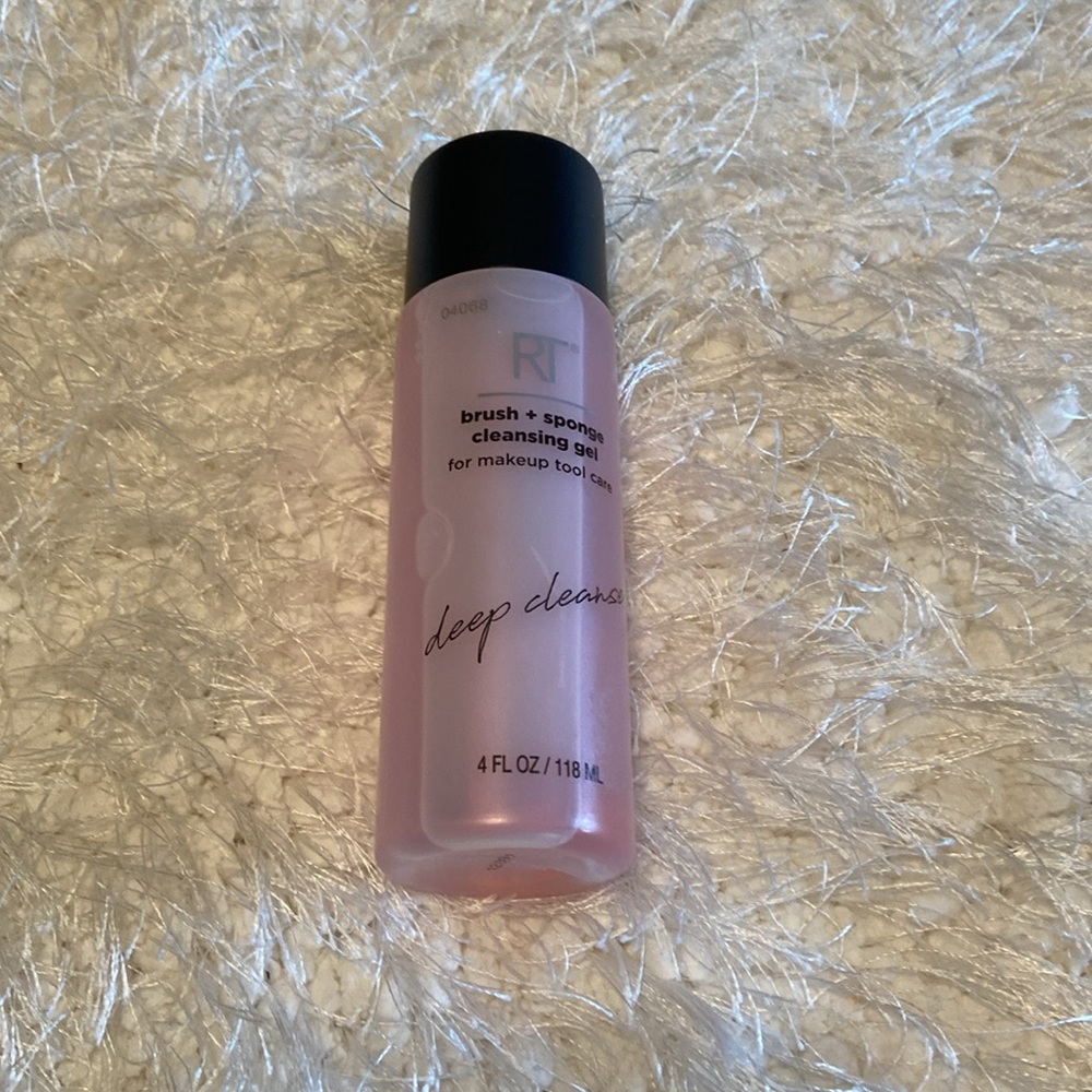 RT brush & Sponge Cleaner - Picture 2 of 2